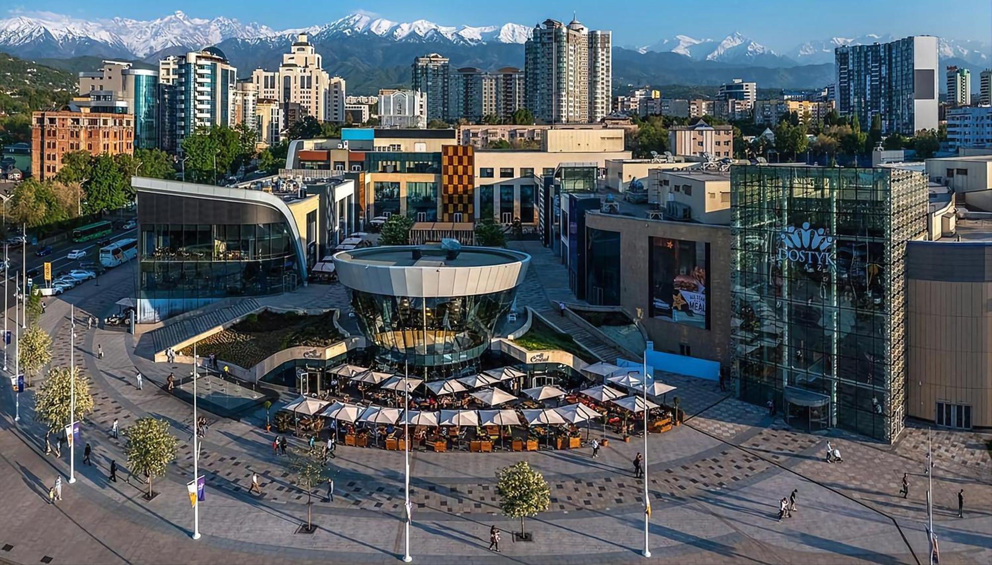 Nadezhda Apartments In Touristic Area, On The Dostyk Avenue 89 Almaty Extérieur photo
